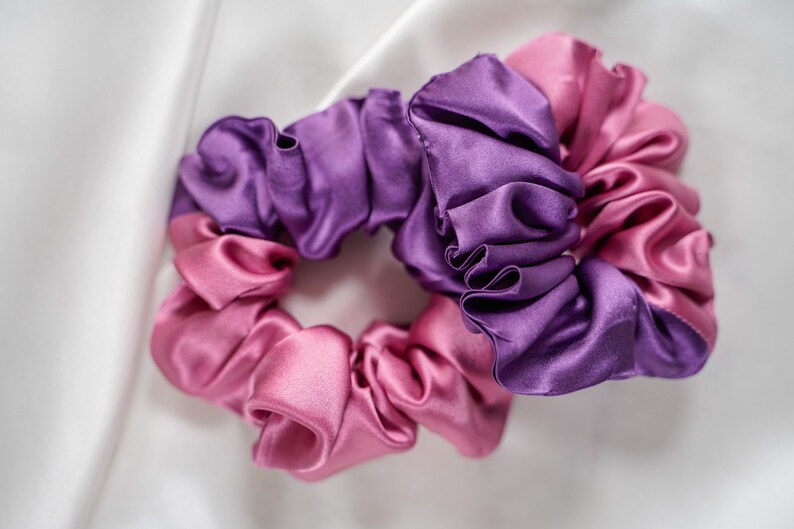 Hair accessories/ SCRUNCHIE / in Italian pure silk. / Handmade. image 4