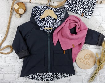 Chaqueta softshell para niños en gris oscuro