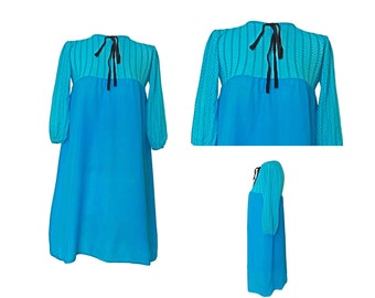 1950’s/60’s Vintage Turquoise Blue, Audrey Hepburn Style Short Babydoll dress
