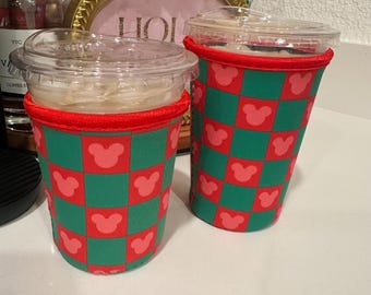Christmas coffee sleeve | iced coffee sleeve | Disney coffee sleeve | Disney coffee | hoilday coffee sleeve | Disneyland coffee sleeve