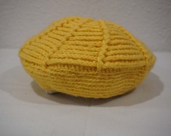 Vintage Yellow Feather Womens Black 100% Wool Basque Beret  display picture 1