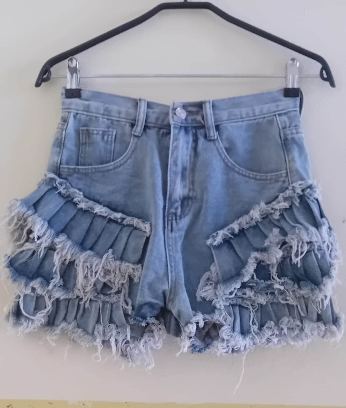 Colorful Rise Vintage Wide-Leg Denim Shorts Chain Print Blue Low