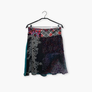 Mehrfarbiger Vintage Dept Rock in sehr gutem Zustand