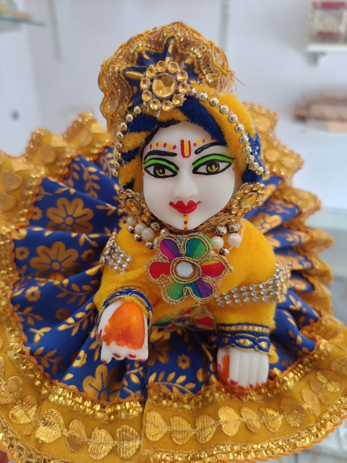 Beautiful Laddu Gopal Statue 6