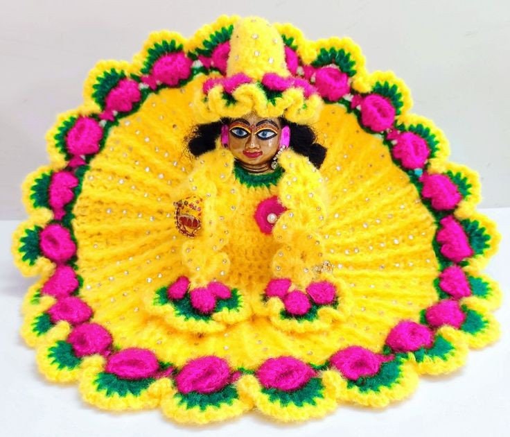 Laddu Gopal Ji Beautiful Wollen Dress