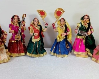 Asht Sakhi - Set of 8 sakhi/gopi of Lord Krishna - Krishna Sakhi Jhanki