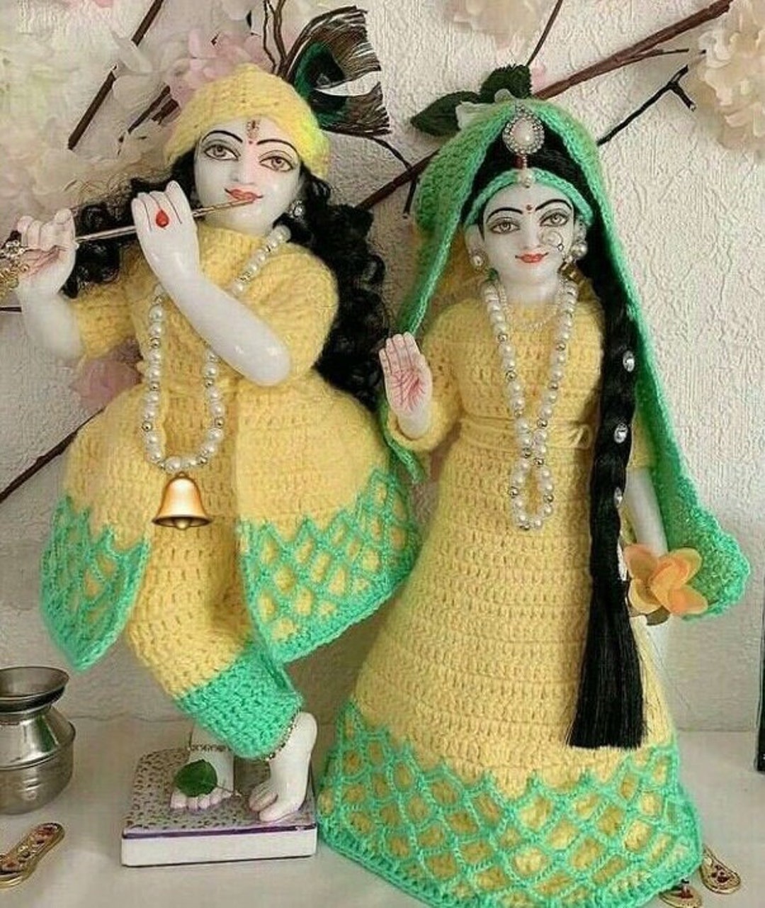 18 Inches ISKCON White Radha Krishna Marble Statue With Light Green Pink Dress  Clothes-Jewellery Pure Handmade Buy Online - Murtiya