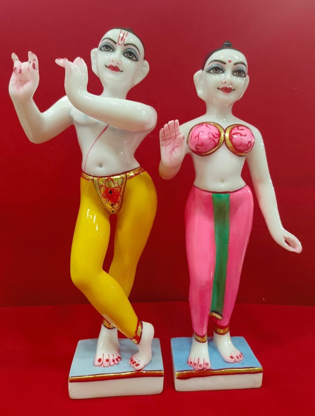 Radha Krishna - Iskcon - Marble Statue - Divine power 4