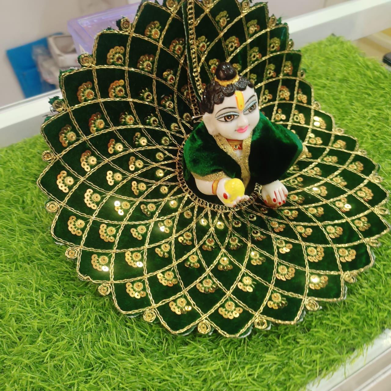 Handcrafted Velvet Dress for Laddu Gopal 3