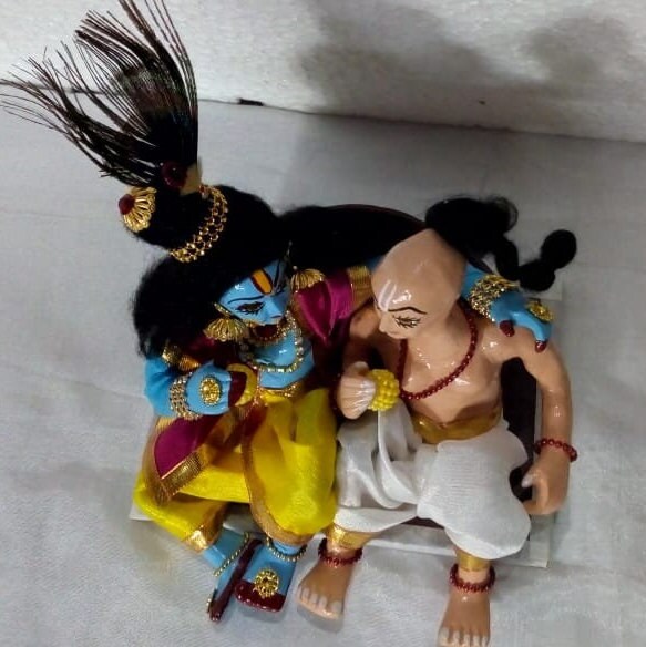Beautiful handmade statue of Krishna Sudama - Krishna Sudama Friendship - Krishna Leela 4