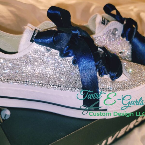 Weddings/ Prom/ Mis XV años/ Quinceañera & Sweet 16 Birthday Custom Design Converse/ Bling Converse/ bedazzled Converse