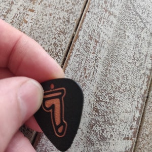 Dick Pic non sollicité / Médiator pour guitare avec une bite dessus. Cadeau bâillon Couleurs personnalisées disponibles image 7