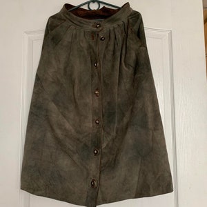 Vintage Dirndl Skirt Trachten skirt  Austrian skirt Oktoberfest Clothing