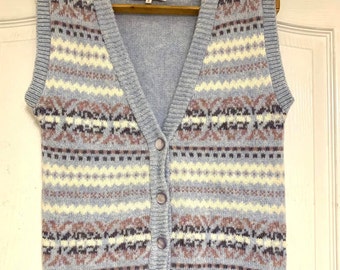Vintage sweater vest  Knitted vest with buttons Knit vest