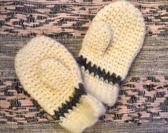 Guanti invernali vintage in lana lavorati a mano: guanti rustici per l'inverno.