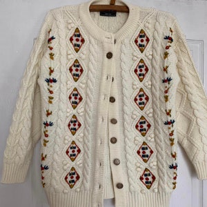 Vintage Embroidered Austrian Cardigan: Folklore Dirndl Style