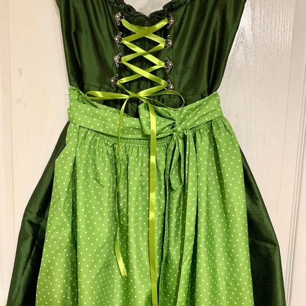 Vintage Dirndl dress Oktoberfest dress Alpenfee dirndl