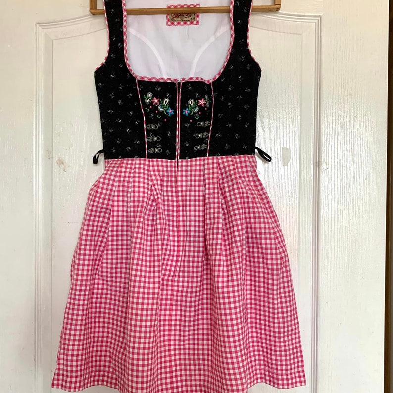 Abito Dirndl Tedesco Corto Per Oktoberfest - Ricamato, Completo Con Crop Top E Grembiule, Verde Completo Dirndl Con Grembiule