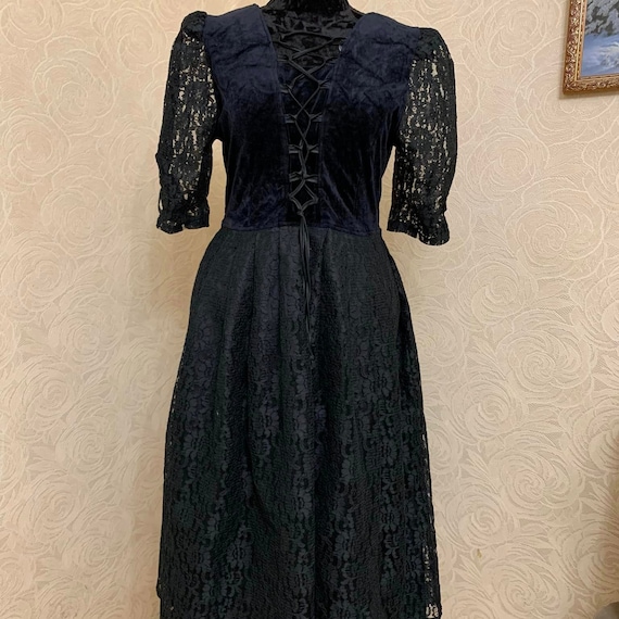 Vintage whimsigoth dress Black dirndl Trachten dr… - image 4