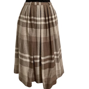 Vintage wool skirt  Brown plaid skirt  Scottish Winter wool skirt Tartan wool skirt