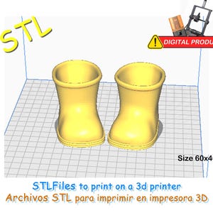 Könnte beinhalten: Ein Paar gelbe Stiefel, gerendert in einer 3D-Modellierungssoftware. Das Bild enthält den Text STL, ein Warnsymbol für digitale Produkte und den Text Size 60x40. Der untere Text lautet STLFiles to print on a 3d printer.