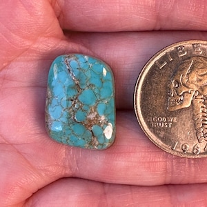 Kingman Turquoise CabochonBeautiful Kingman Turquoise Cabochon