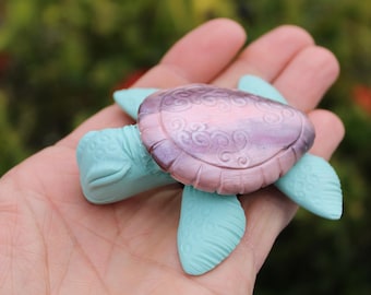 Kawaii Mini Sea Turtle Figurine – Handmade Polymer Clay Turtle – Ocean Animal Collectible