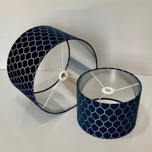 New luxury satin silk midnight blue geometric honeycomb design lamp shade drum shape  with metallic panel lamp Pendant Shade