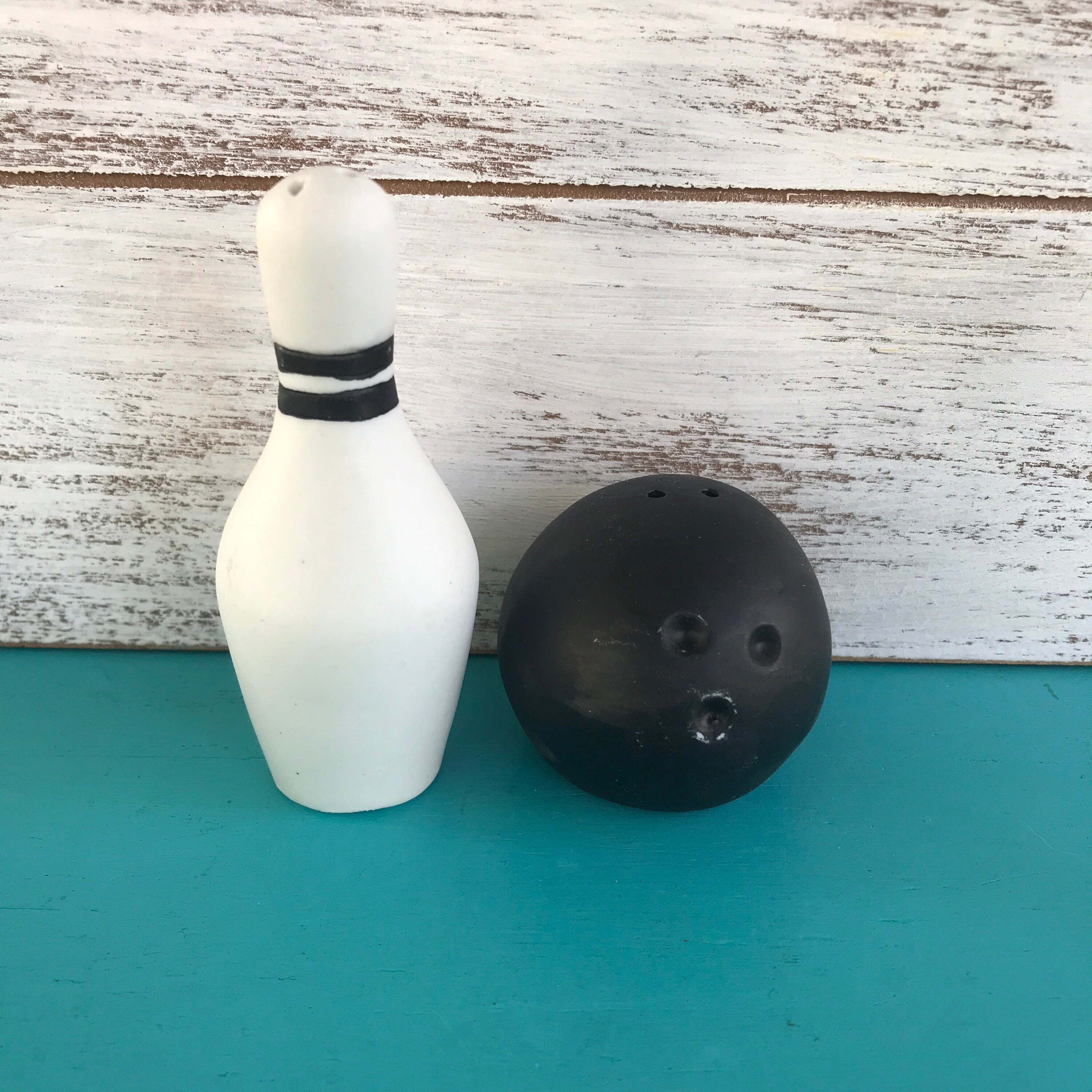 Bowling salt and pepper shakers deals