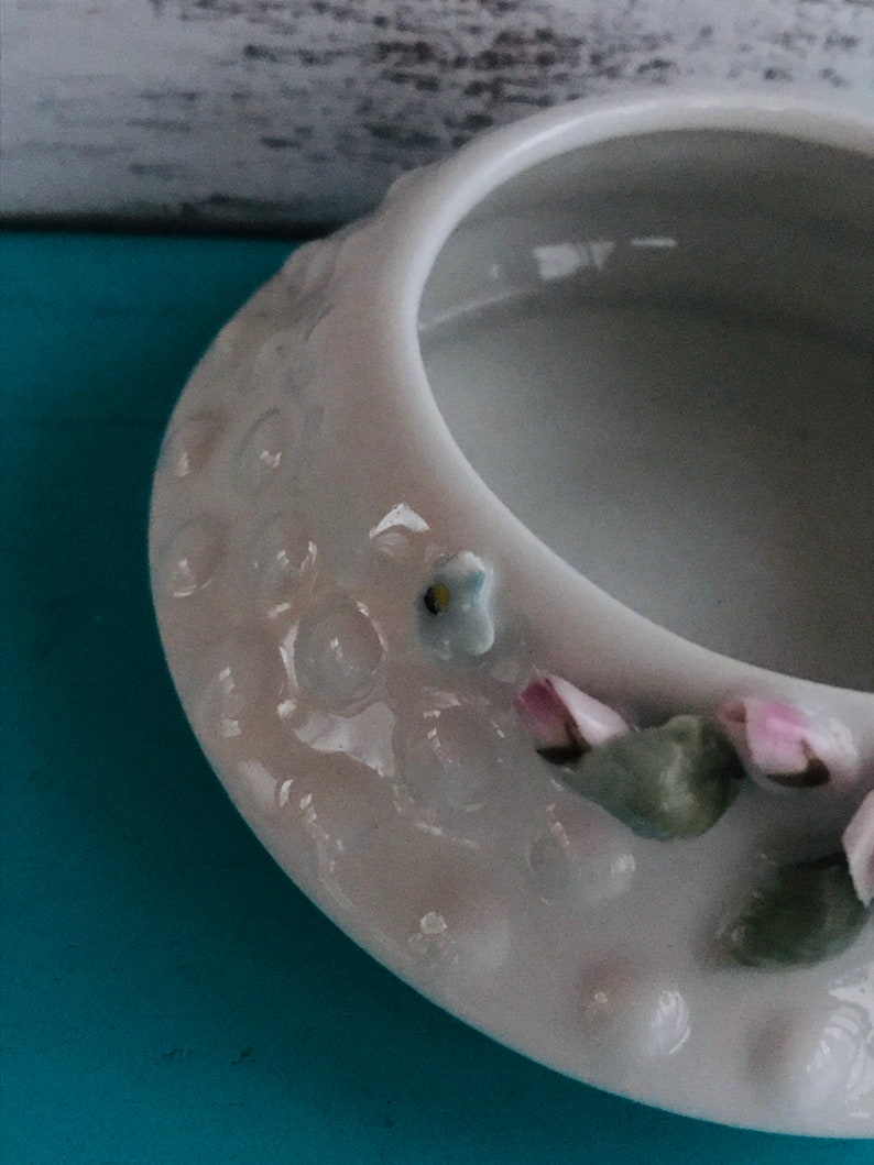 Beautiful Pink Raised Rose Vintage Ashtrays Etsy