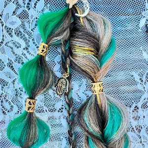 Custom clip-in braids