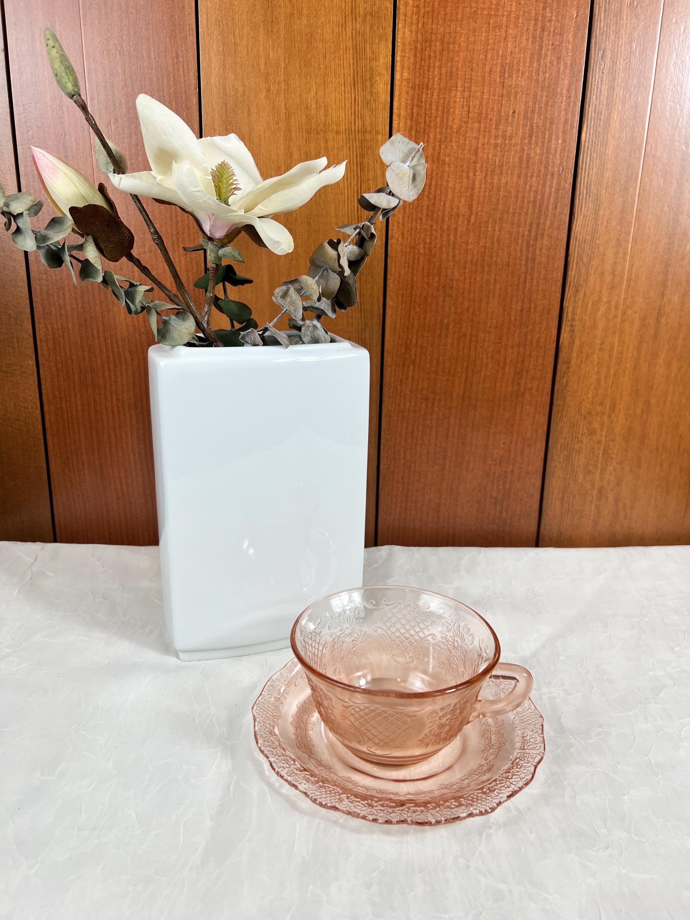 ヴィンテージ ピンク デプレッション グラス フェデラル グラス カップ