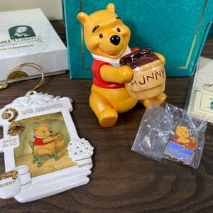 Vintage 1996 Walt Disney Collectors’ Society Winnie the Pooh Membership Starter Kit Box with Pooh Bear Ornament, Pin & Figurine