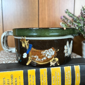 Vintage Keramik Suppenschüssel, Krug oder Becher von Kohler Biel Studio, Schweizer Volkskunst im Landhausstil