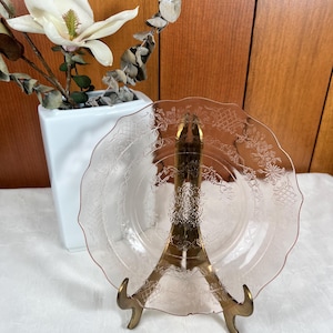 Vintage Pink Depression Glass Bundesglas 8 &quot;&quot;Salatplatte, Normandie Bouquet und Gittermuster, 5er-Set.&quot;