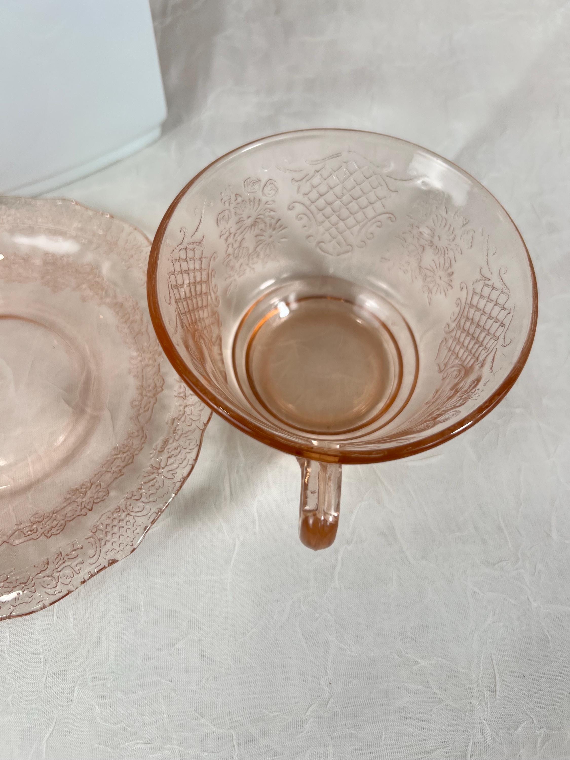 ヴィンテージ ピンク デプレッション グラス フェデラル グラス カップ