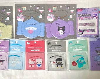 Sanrio japanska kawaii-varor, Kuromi, Cinnamoroll, Hello Kitty, bandage, nyckelhållare, akrylunderlägg och kortfodral