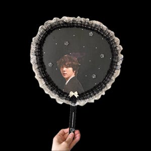 bts jin picket