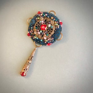 Vintage style embroidery beads brooch / Velvet vintage style brooch / Costume embroidery vntg style brooch