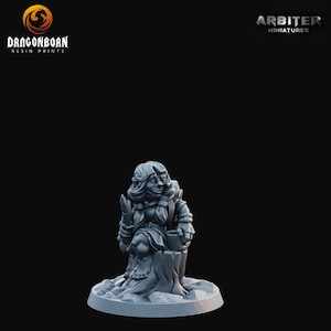 Gnome Female 1 - D&D - 9th Age - Kings of War - Tabletop Wargaming - DnD - RPG - Arbiter Miniatures