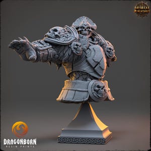 Pale Lord Kraven - Undead Warrior Bust - D&D DnD RPG Fantasy Miniature - Resin Print