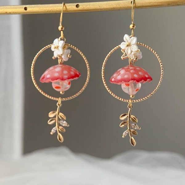 Red Mushroom earring - Magical mushroom earrings