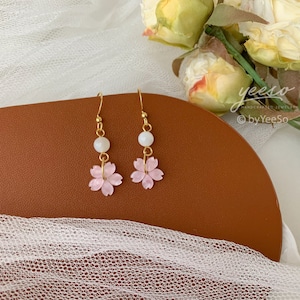 Pink Sakura Cherry Blossom Earrings - Cute Japanese Sakura Flower Drop Earrings