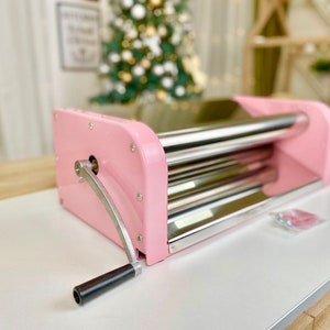 Dough sheeter manual, for croissant, rolling pin