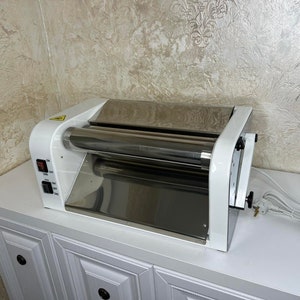 Dough sheeter Electric 19.7inches, dough roller, pastry sheeter, FREE Worldwide shipping , for croissant, dough roller 400 mm (15,7 inc)