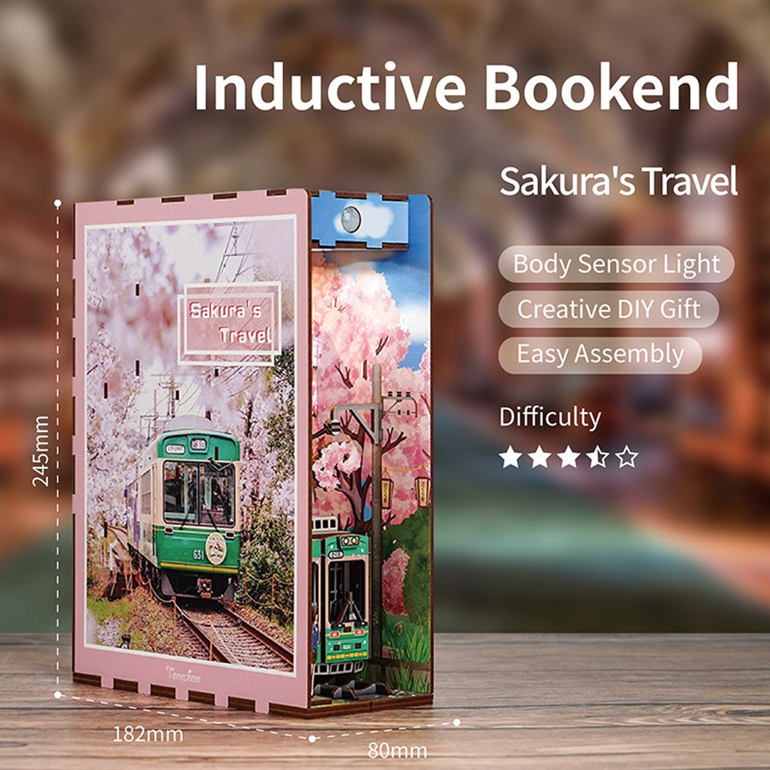 DIY Miniature Bookend: Sakura Tram by Hands Craft