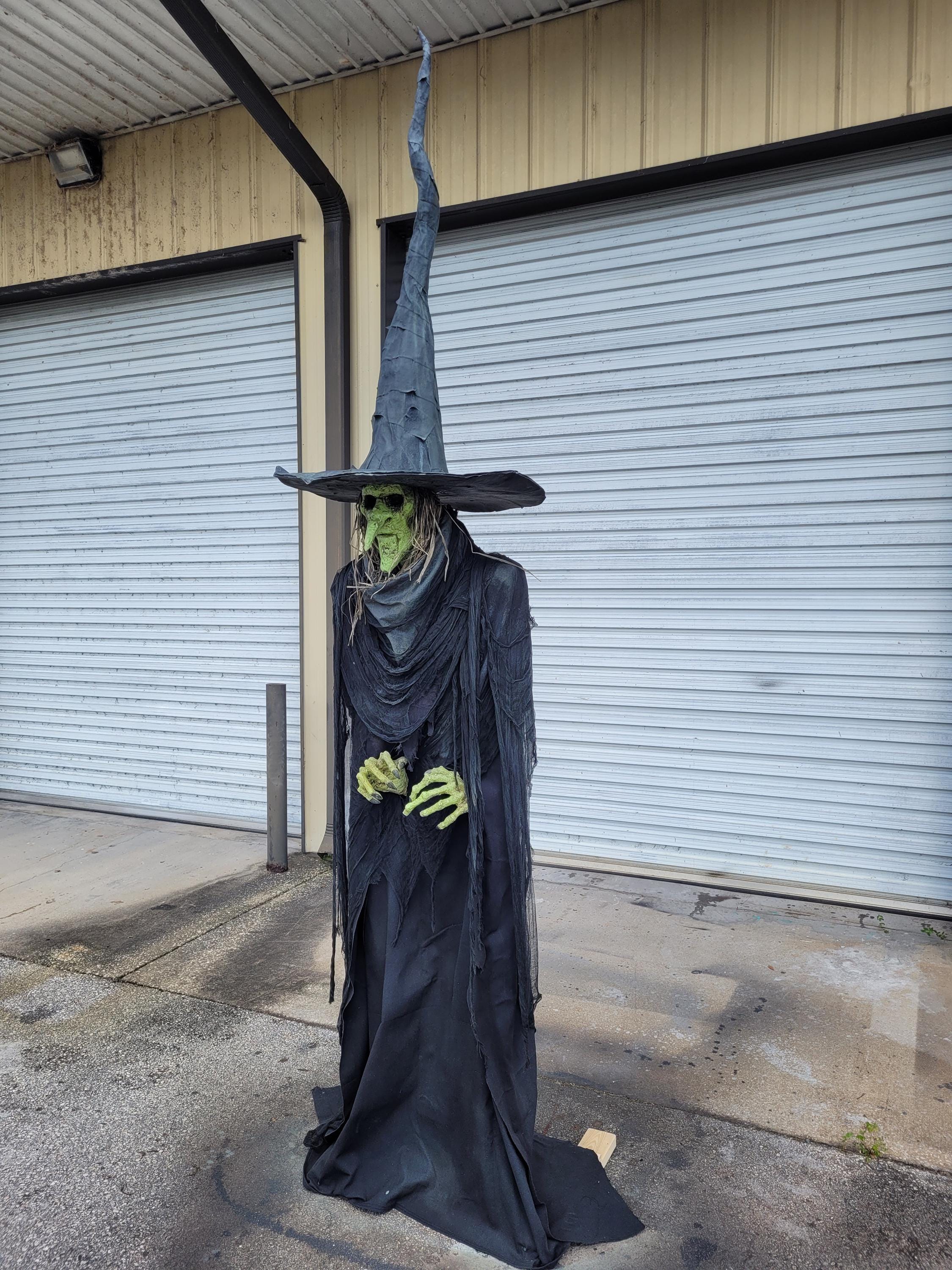 Salem Witch Full Sized 10 Foot Tall Figure Prop Statue Museum