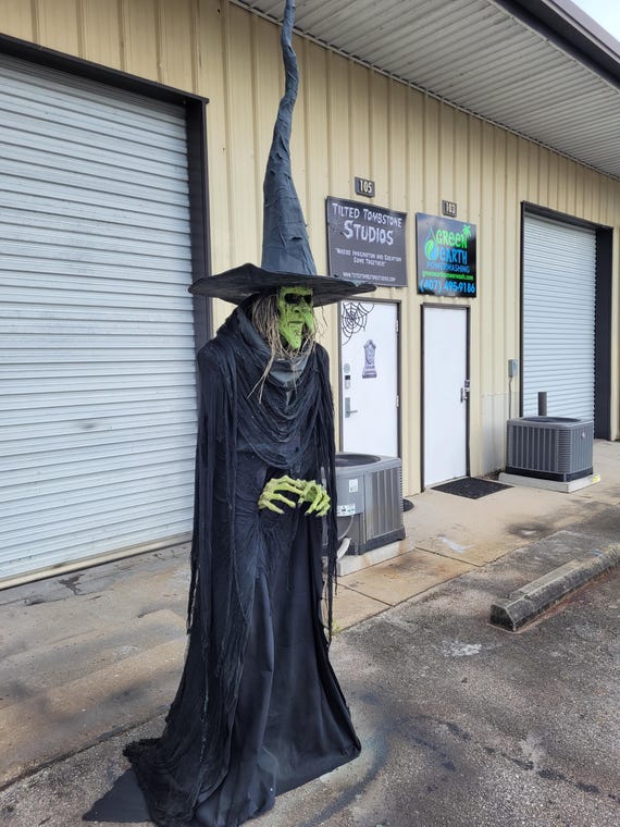 Salem Witch Full Sized 10 Foot Tall Figure Prop Statue Museum