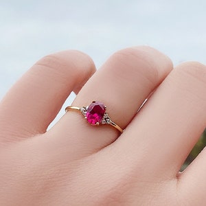 14K Gold Ruby and Diamond Ring, Dainty Ruby Ring, 7x5mm Oval Cut Ruby Ring, Gold Ruby Ring, Solid Gold Ring, Gift for Her, Mothers Day Gifts