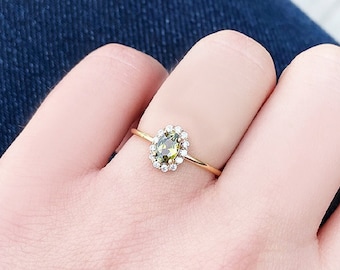 Diamond Peridot Ring, Solid Gold Ring, Peridot Engagement Ring, 14K Gold Ring, Dainty Anniversary Ring, Best Gift For Her, Valentines Day